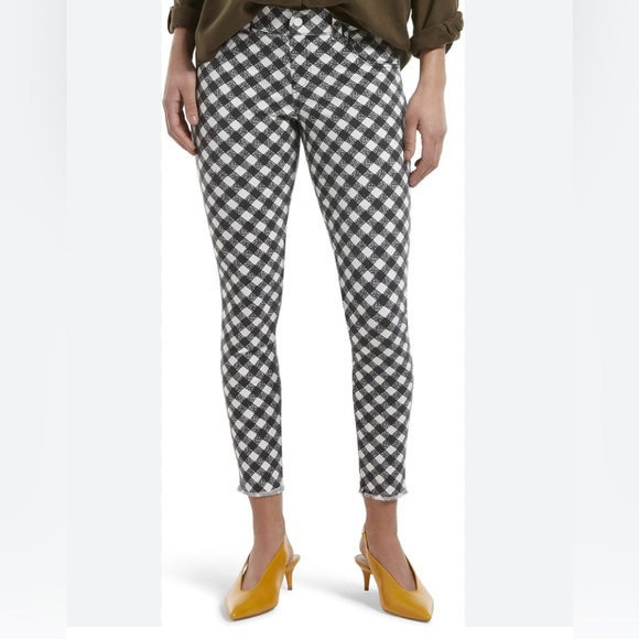 NWT, HUE Gingham Ultra Soft Denim Jean Capri Leggings Raw Hem, Sz L - Picture 1 of 14